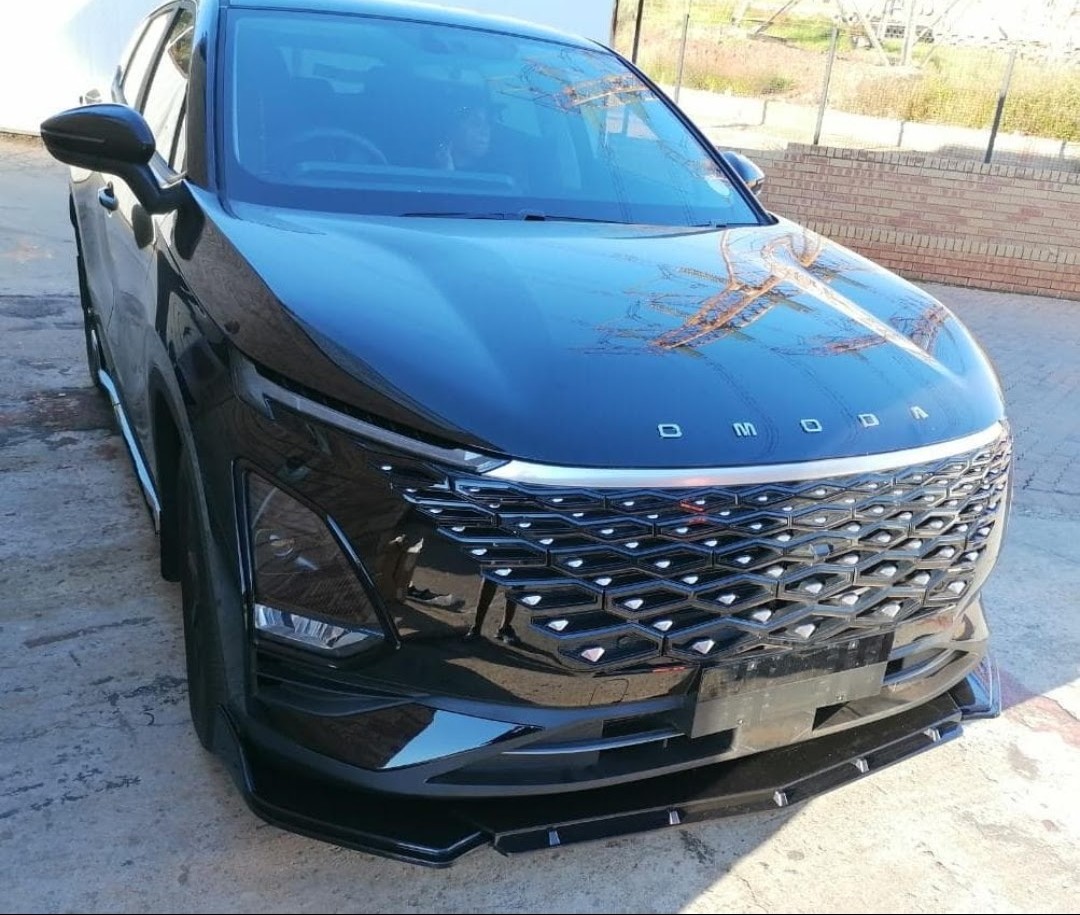 OMODA FRONT LIP